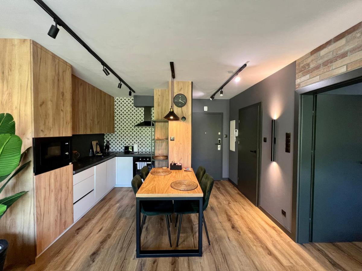 Loft Klonowa - Apartament Z Garazem Κίελτσε Εξωτερικό φωτογραφία